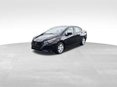 New 2025 Nissan Versa S w/ Trunk Package