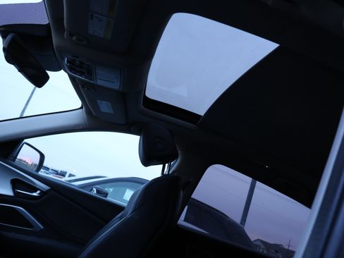 Used 2023 Acura RDX SH-AWD image 38