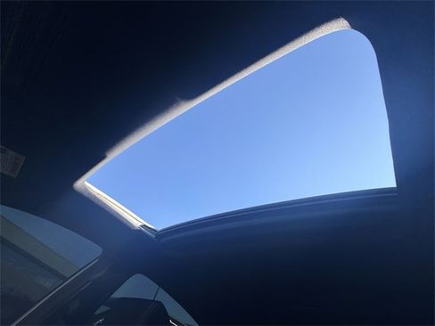 Used 2019 Honda Accord Sport image 21