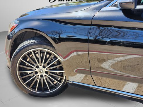 Certified 2019 Mercedes-Benz C 300 C300 4MATIC image 8
