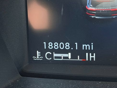 Certified 2024 Lincoln Corsair AWD image 32