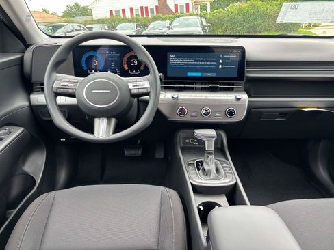 New 2026 Hyundai Kona SE AWD/4WD image 7