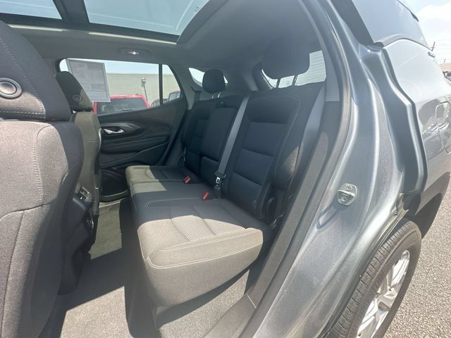 Used 2023 GMC Terrain SLE w/ Driver Convenience Package AWD/4WD image 24