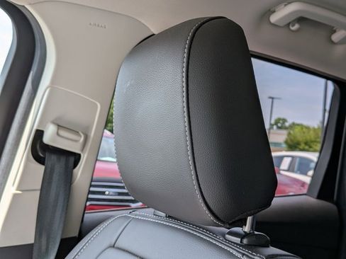 Used 2019 Ford Escape SEL FWD image 13