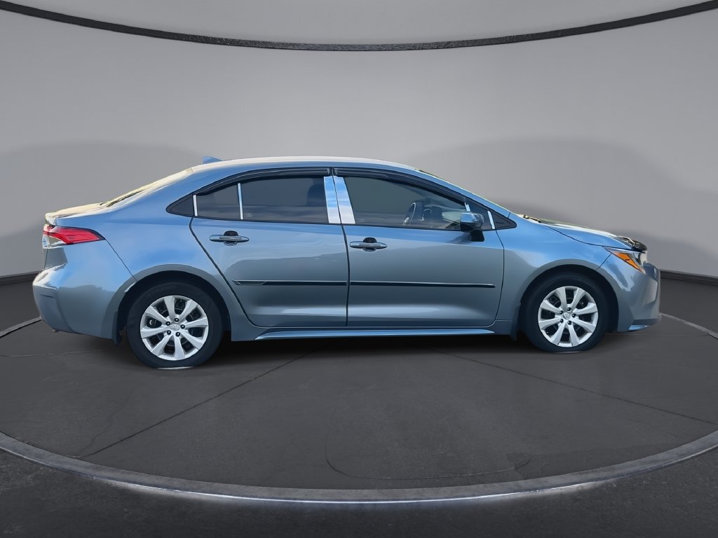 Used 2024 Toyota Corolla LE FWD image 9