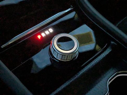 New 2025 Jeep Grand Cherokee L Altitude image 12