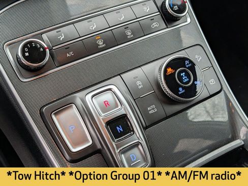 Used 2023 Hyundai Santa Fe SE image 8