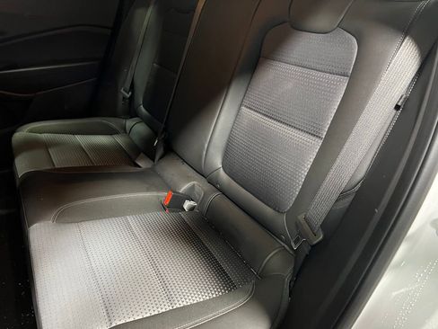 Used 2025 Chevrolet Trax LT image 17