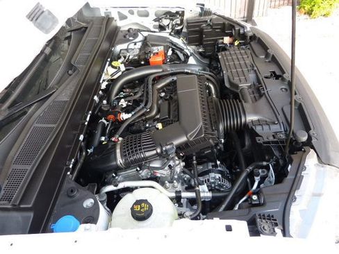 Used 2025 Ford Maverick XLT w/ Equipment Group 302A image 11