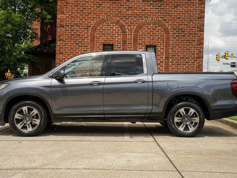 Used 2017 Honda Ridgeline RTL-T image 7