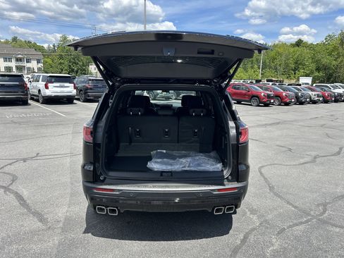 New 2026 GMC Acadia Elevation w/ Black Edition AWD/4WD image 11