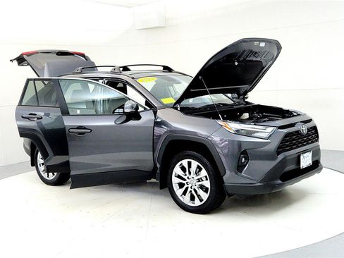 Certified 2024 Toyota RAV4 XLE Premium image 12