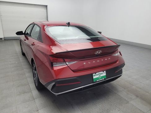 Used 2025 Hyundai Elantra Sport image 5