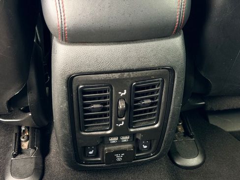 Used 2024 Dodge Durango GT AWD/4WD image 19