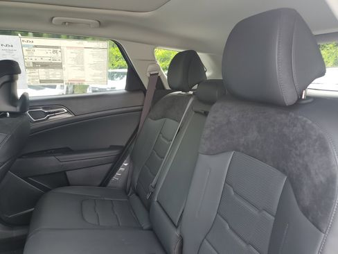 New 2026 Kia Sportage SX Prestige image 8