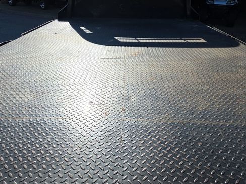 Used 2018 RAM 5500 Tradesman w/ Ambulance Prep Group image 10