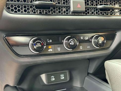 New 2026 Honda HR-V LX image 14