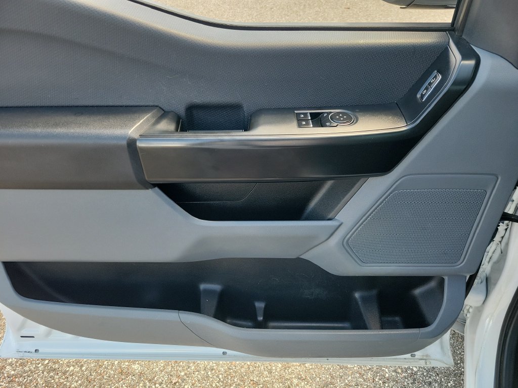 Used 2022 Ford F150 XL RWD image 9