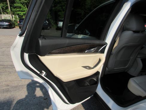 Used 2022 BMW X3 xDrive30i w/ Convenience Package AWD/4WD image 12