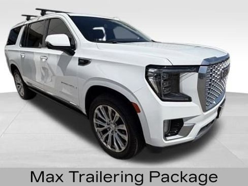 Used 2022 GMC Yukon XL Denali w/ Max Trailering Package AWD/4WD image 5
