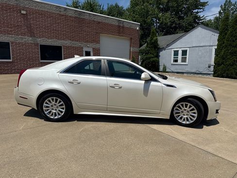 Used 2011 Cadillac CTS Sedan RWD image 4