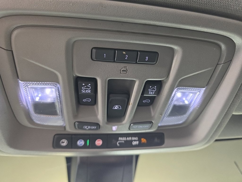 Used 2023 GMC Sierra 2500 Denali w/ Denali Ultimate Package AWD/4WD image 24