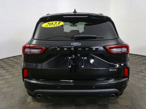 Used 2023 Ford Escape ST-Line w/ Tech Pack #1 image 9