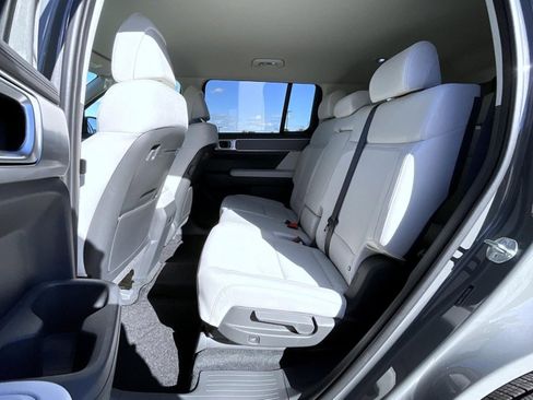 New 2026 Hyundai Santa Fe SE AWD/4WD image 11