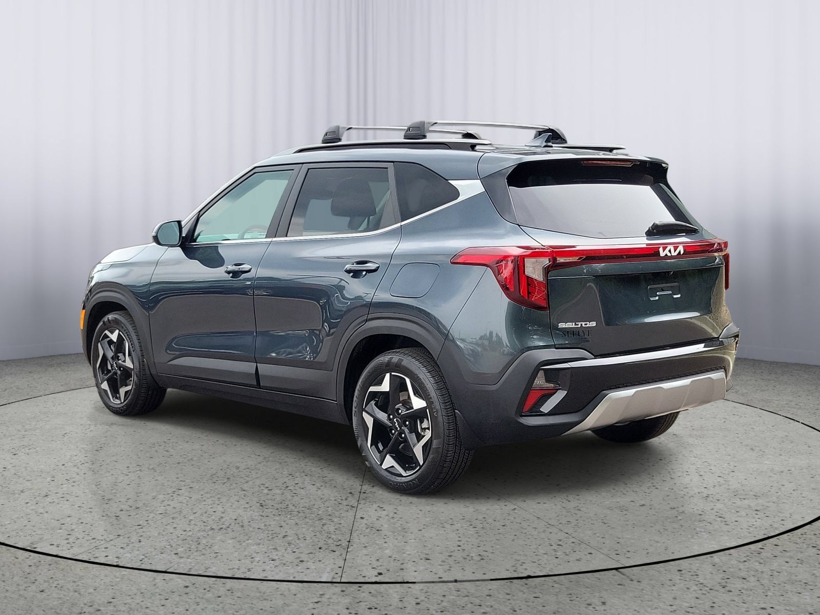 Certified 2024 Kia Seltos EX AWD/4WD image 4