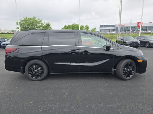 New 2026 Honda Odyssey Sport-L image 10