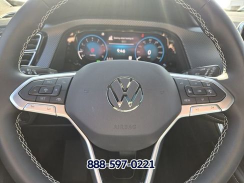 New 2026 Volkswagen Atlas Cross Sport SEL AWD/4WD image 19