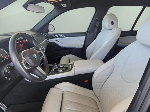 Used 2023 BMW X5 sDrive40i w/ M Sport Package image 16