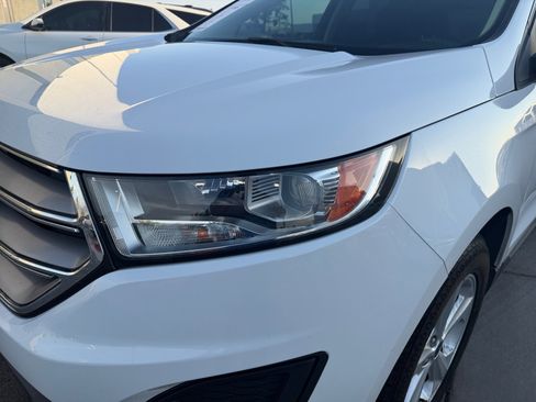 Used 2017 Ford Edge SE FWD image 9