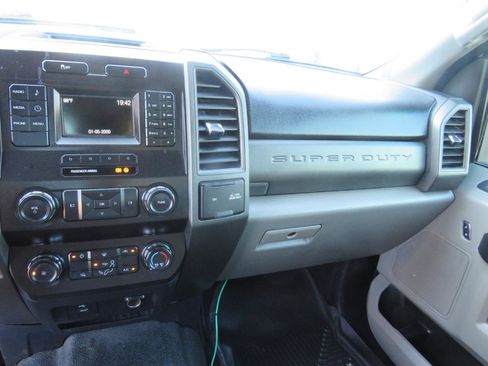 Used 2019 Ford F250 XL w/ XL Value Package RWD image 12