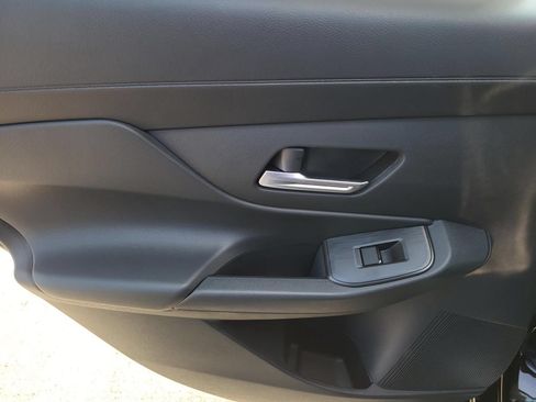New 2027 Nissan Sentra SR w/ SR All Weather Package FWD image 11