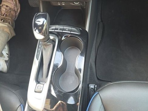 Used 2025 Buick Envista Sport Touring image 20