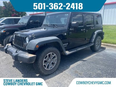 Used 2015 Jeep Wrangler Unlimited Rubicon w/ Dual Top Group AWD/4WD image 1