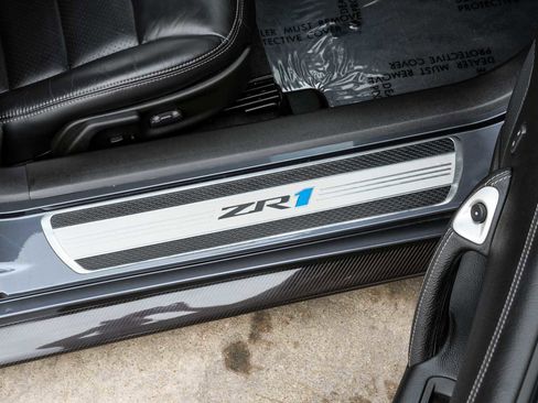 Used 2010 Chevrolet Corvette ZR1 w/ Preferred Equipment Group RWD image 36