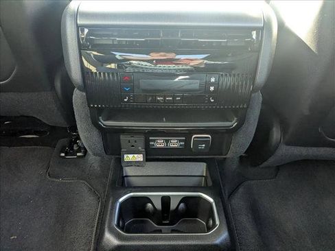 New 2026 Jeep Grand Wagoneer Limited image 18