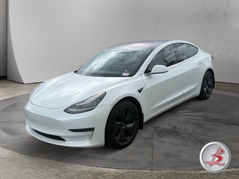 Used 2019 Tesla Model 3 Long Range AWD/4WD image 3
