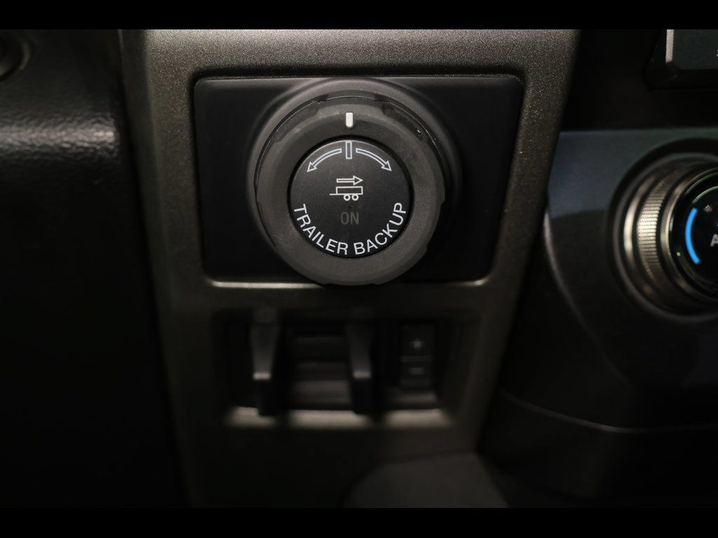 Used 2018 Ford F150 Raptor w/ Equipment Group 802A Luxury AWD/4WD image 29