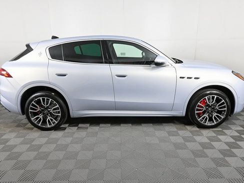 New 2025 Maserati Grecale GT image 31