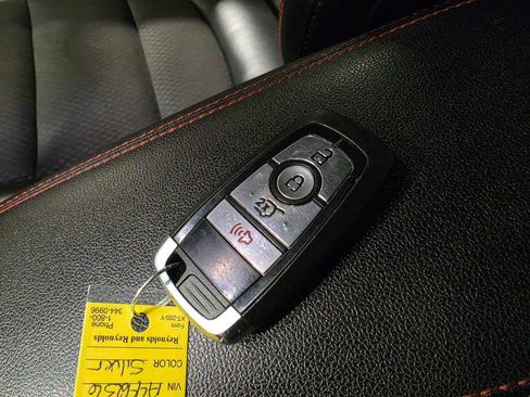 Used 2024 Ford Escape ST-Line FWD image 10