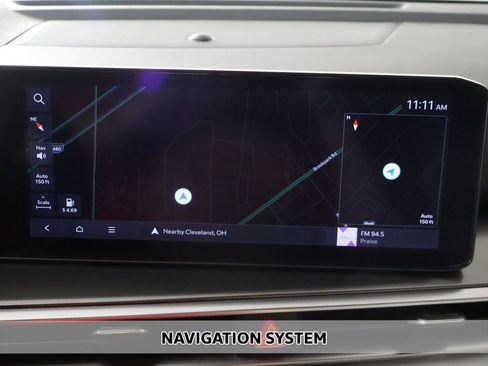 Used 2025 Kia Sorento S w/ Panoramic Sunroof Package FWD image 3