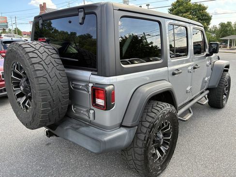 Used 2020 Jeep Wrangler Unlimited Sport S AWD/4WD image 4