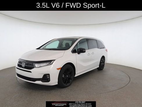Used 2025 Honda Odyssey Sport-L image 2