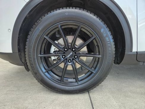 Used 2020 Ford Escape Titanium AWD/4WD image 9