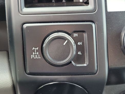 Used 2019 Ford F150 XL w/ Equipment Group 101A Mid AWD/4WD image 10