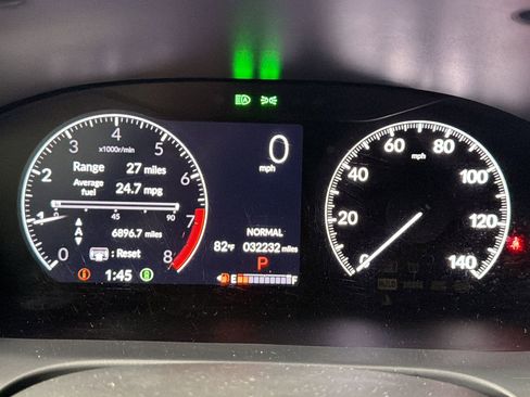 Used 2024 Honda HR-V Sport image 16