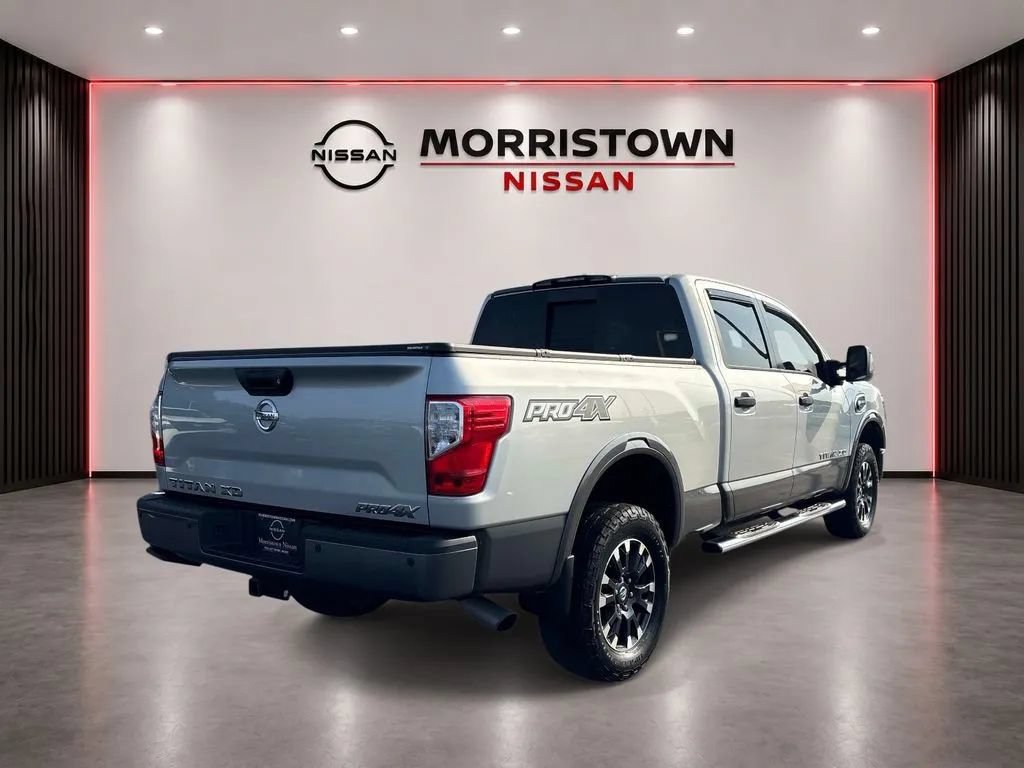 Used 2019 Nissan Titan PRO-4X w/ Pro-4x Convenience Package AWD/4WD image 3